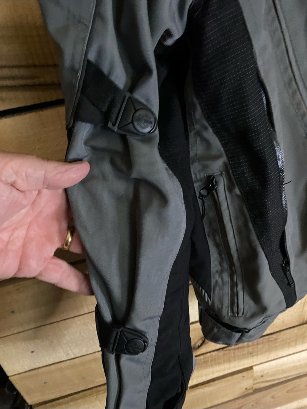 Harley-Davidson Excursion Gray & Black Performance Textile Riding Jacket Medium - Picture 8 of 12